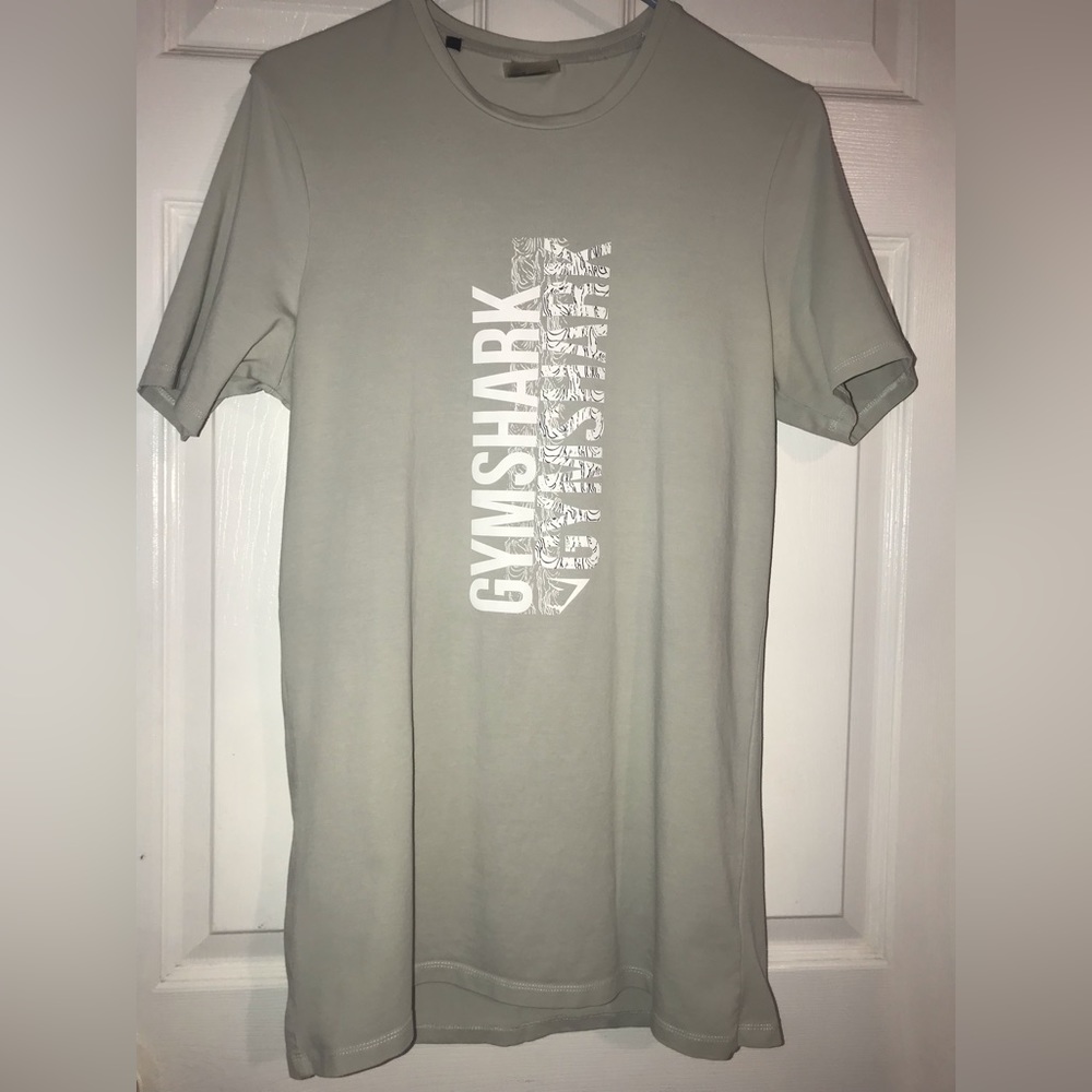 Gym Shark Graphic T-shirt